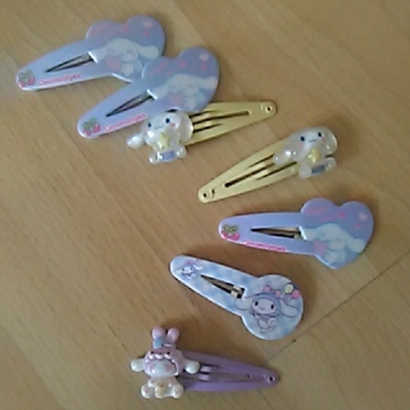 💲1⃣▶▶Hello Kitty Hair Clips - Picture 2 of 2